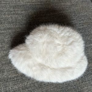 White fuzzy bucket hat